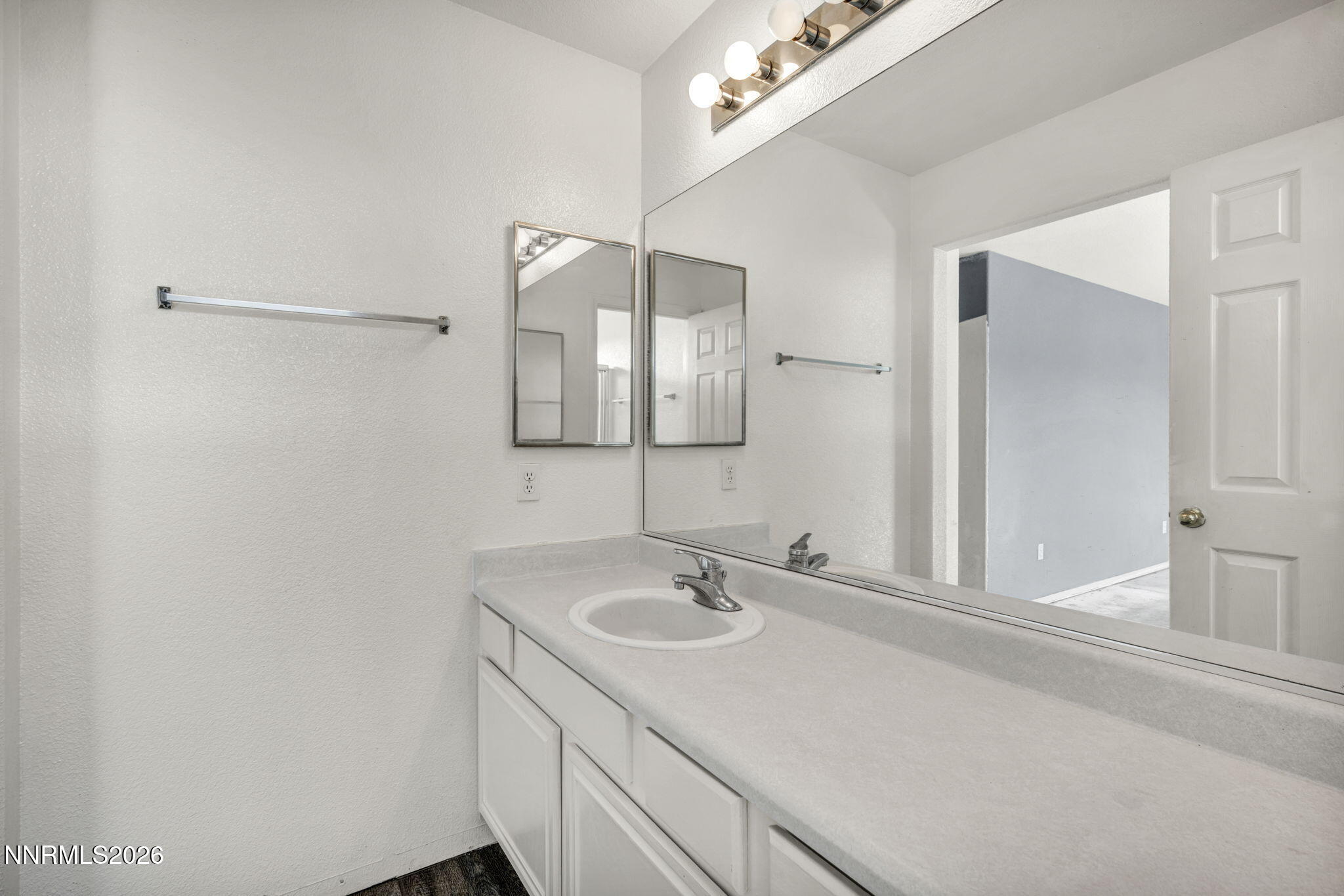 17511 Crystal Canyon Boulevard Reno, NV 89508 - Photo 23 of 69 65-web-or-mls-17511-crystal-canyon-blvd