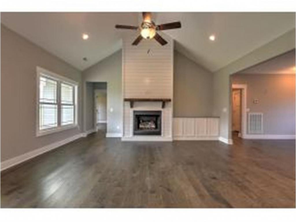 181 Dean Archer Road Jonesborough, TN 37659 - Photo 3 of 16 Photo Similar