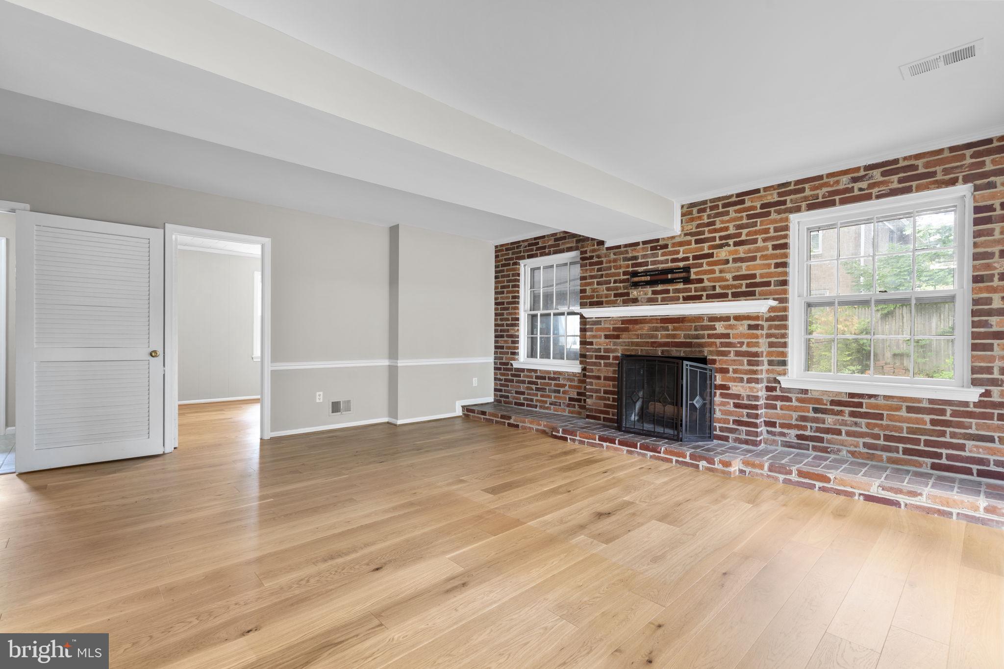 1585 Kimblewick Road Potomac, MD 20854 - Photo 25 of 60