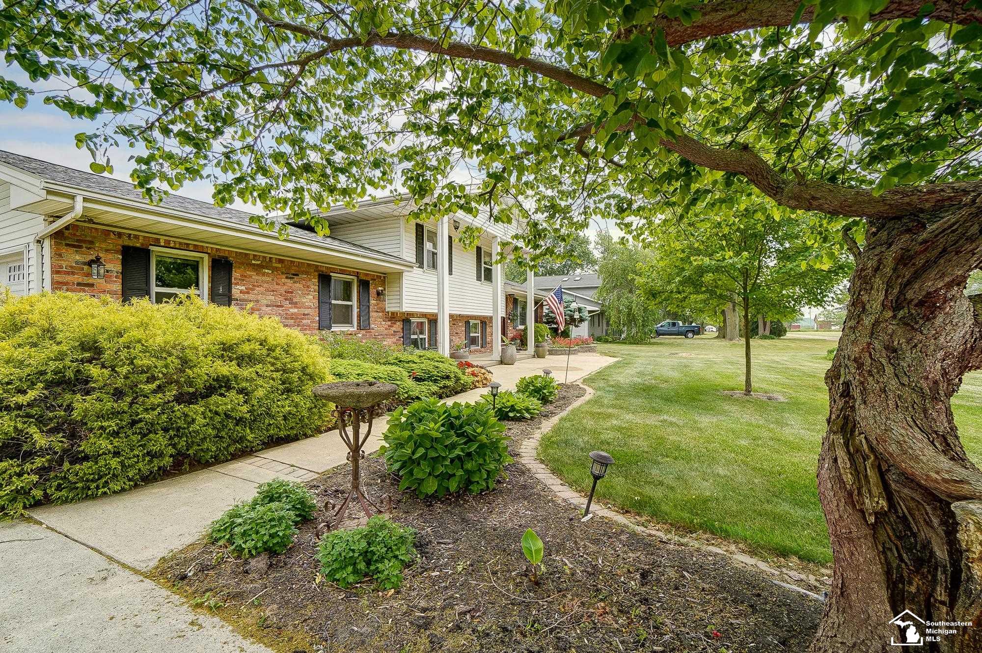 8282 Minx Road Temperance, MI 48182 - Photo 6 of 65