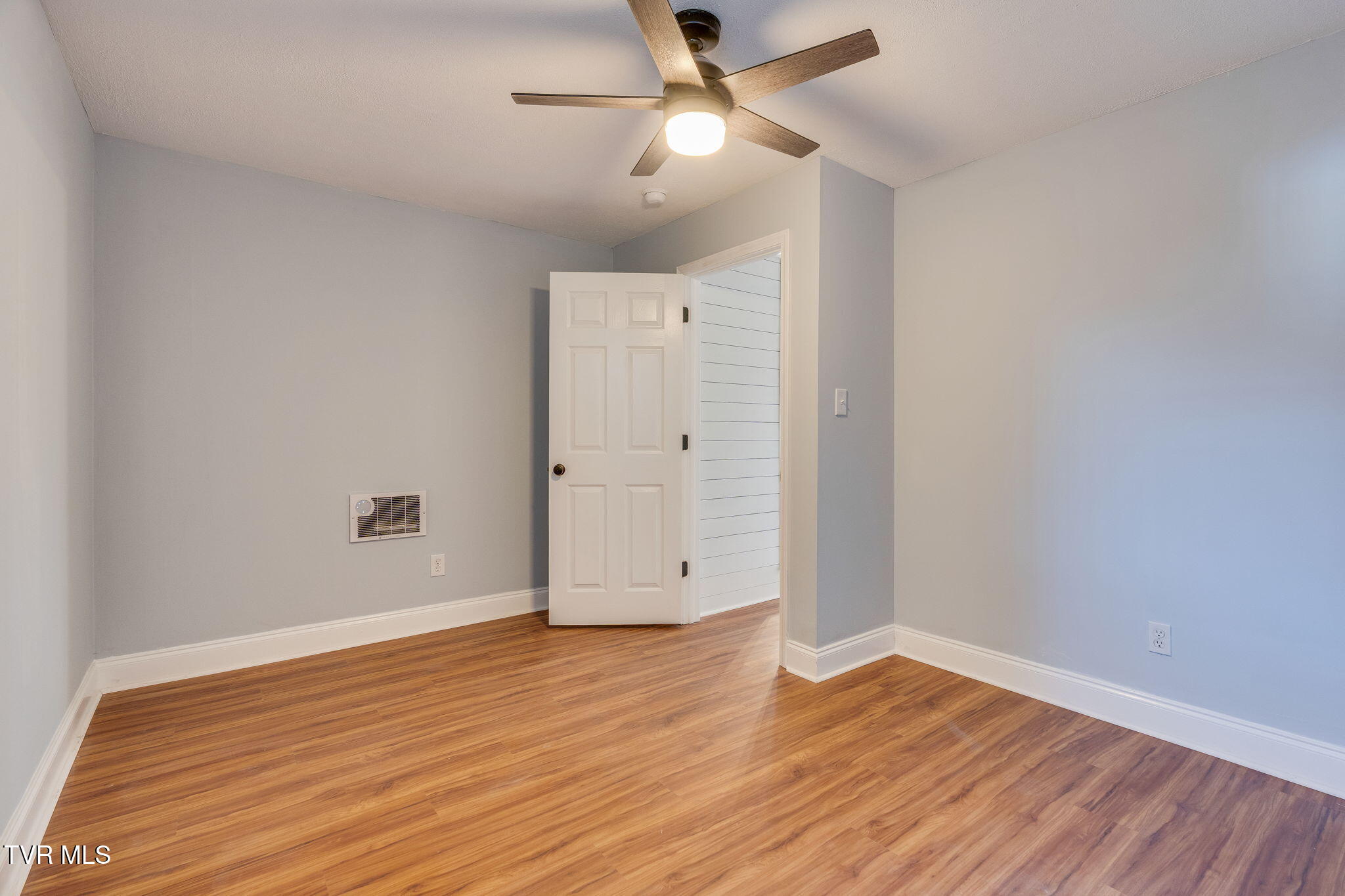1405 Dover Road Morristown, TN 37813 - Photo 39 of 62 037