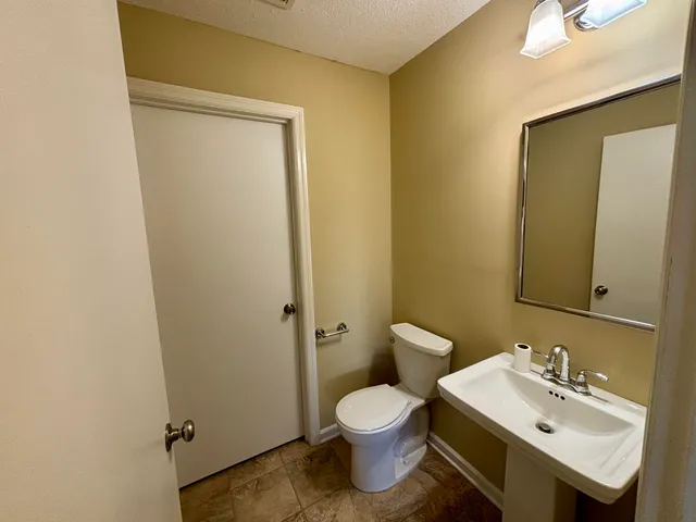 $1,900 | 1113 Highview Avenue, North Augusta, SC 29841