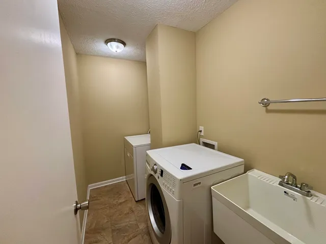 $1,900 | 1113 Highview Avenue, North Augusta, SC 29841