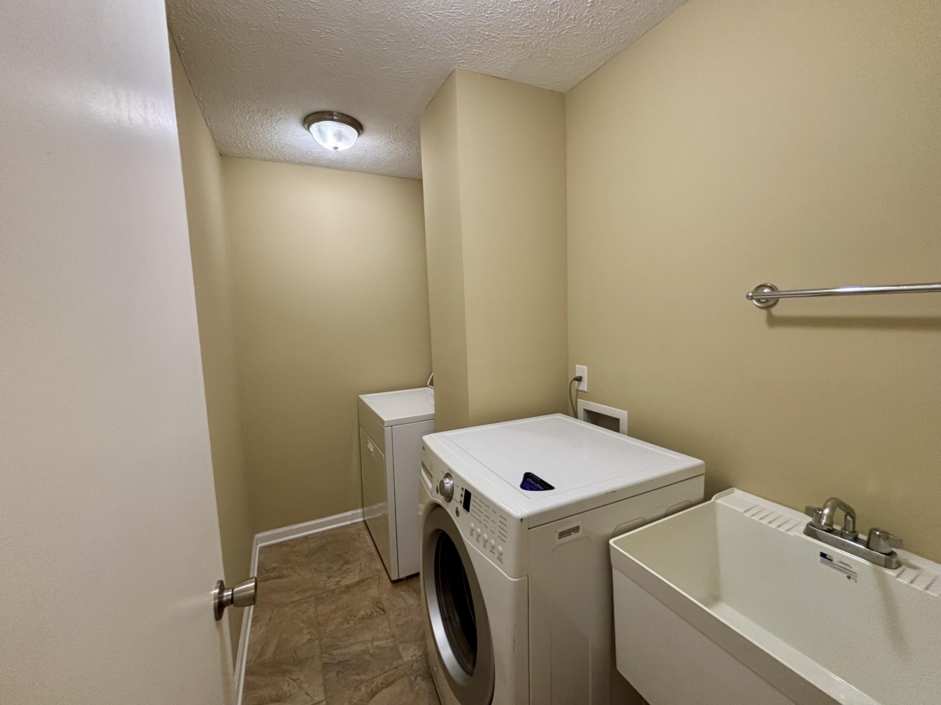 1113 Highview Avenue North Augusta, SC 29841 - Photo 16 of 25 IMG_0764