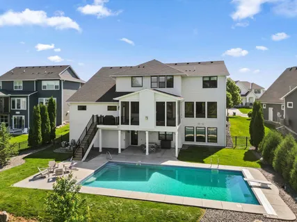 $2,095,000 | 5860 Club Valley Road, Excelsior, MN 55331