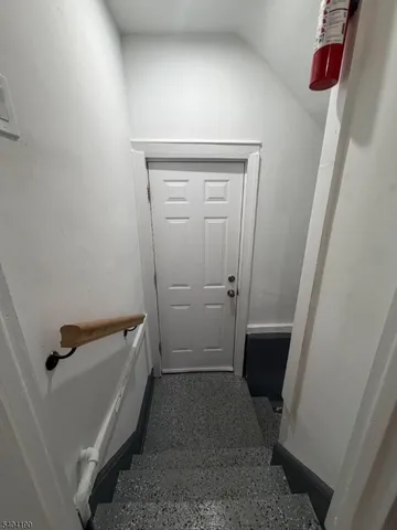 a view of utility room