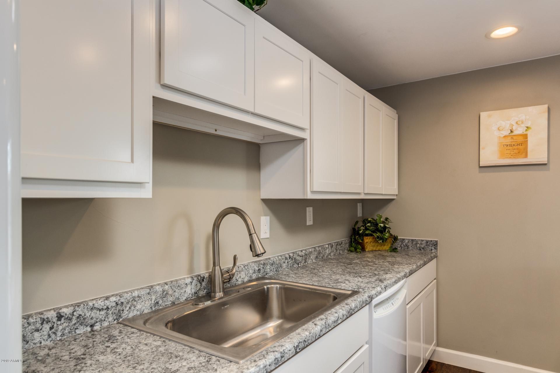 3631 East Hearn Road Phoenix, AZ 85032 - Photo 8 of 18 Hearn (8)