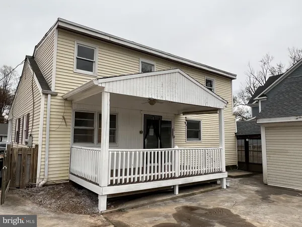 a side view of a house