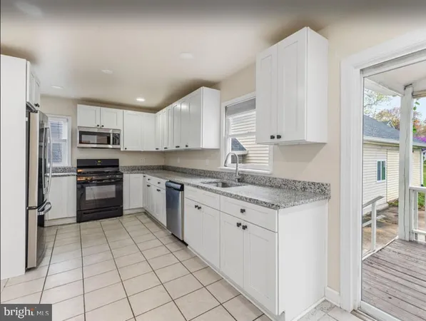 $3,600 | 1904 Pimmit Drive, Falls Church, VA 22043