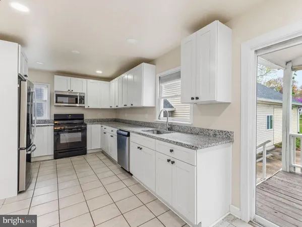 $3,600 | 1904 Pimmit Drive, Falls Church, VA 22043