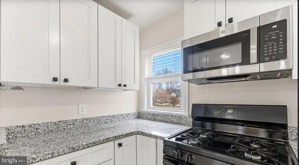 $3,600 | 1904 Pimmit Drive, Falls Church, VA 22043