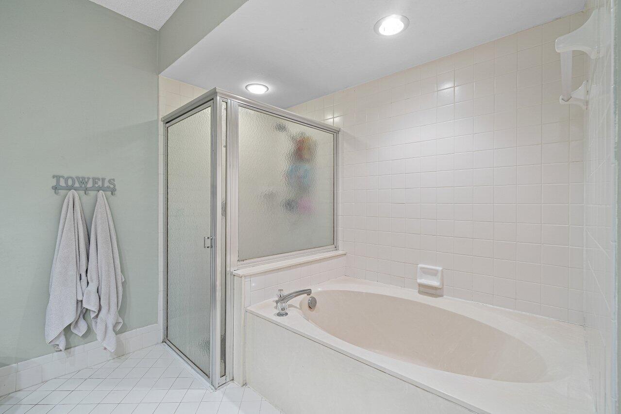 8610 Kimble Way Boca Raton, FL 33433 - Photo 18 of 34 020-8610KimbleWay-BocaRaton-FL-33433-SMA