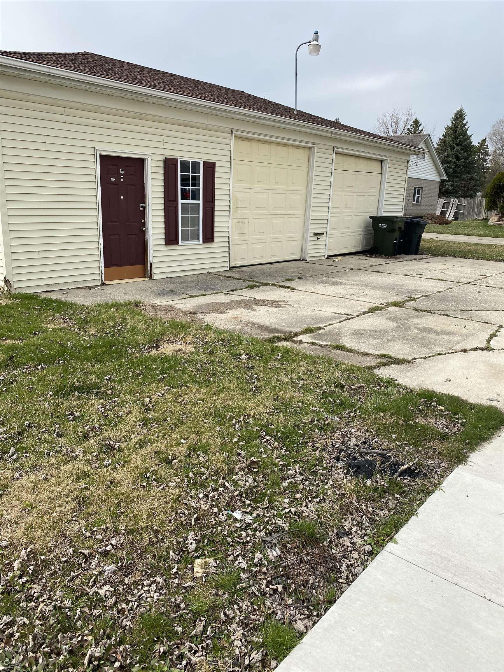 39531 Ryan Road Sterling Heights, MI 48310 - Photo 4 of 6