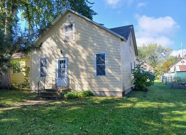 $57,000 | 105 Sadie Street, Marble, MN 55764