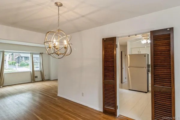 $5,500 | 22 Central Street, Huntington, NY 11743
