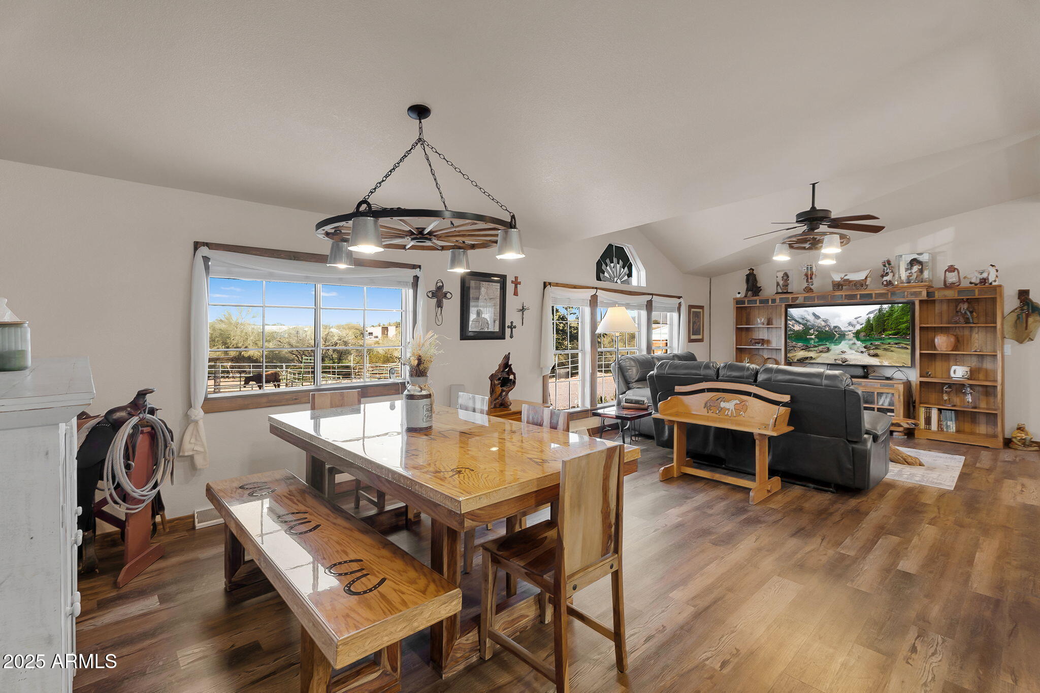 1218 East Sentinel Rock Road Phoenix, AZ 85086 - Photo 37 of 78 17-web-or-mls-Sentinel Rock -6
