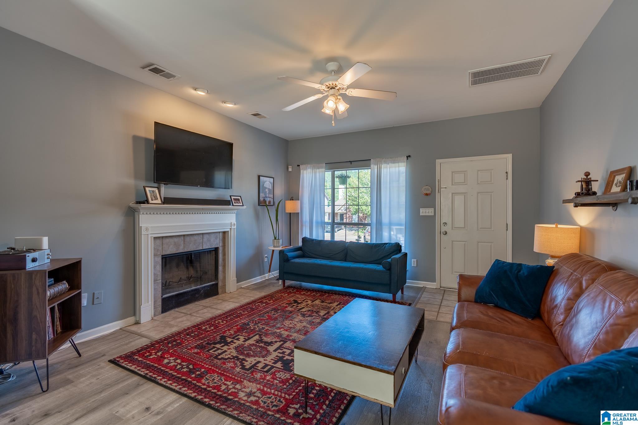4136 Forest Lakes Road Sterrett, AL 35147 - Photo 4 of 21