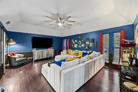 $500,000 | 2001 Oak Bluff Drive, Arlington, TX 76006