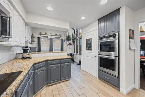 $500,000 | 2001 Oak Bluff Drive, Arlington, TX 76006