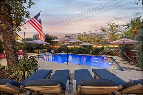 $500,000 | 2001 Oak Bluff Drive, Arlington, TX 76006