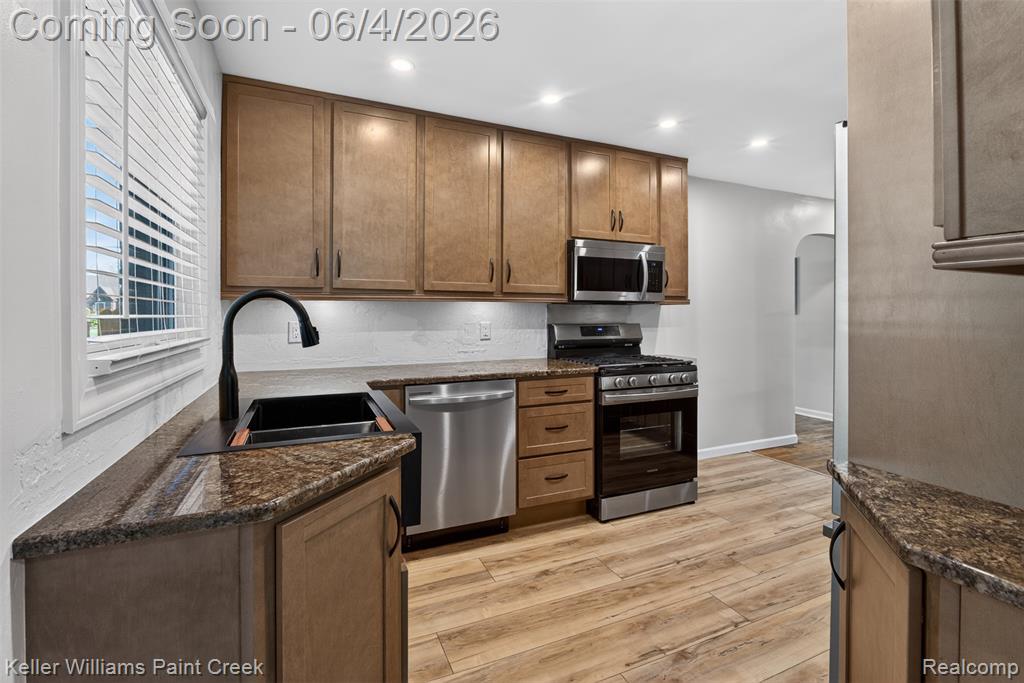 2942 Tatham Road Saginaw, MI 48601 - Photo 5 of 59