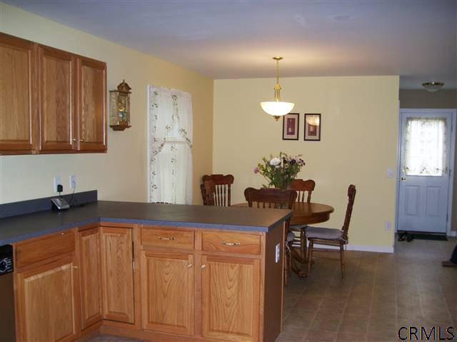 133 Vly Road Colonie, NY 12205 - Photo 5 of 15 Photo 5