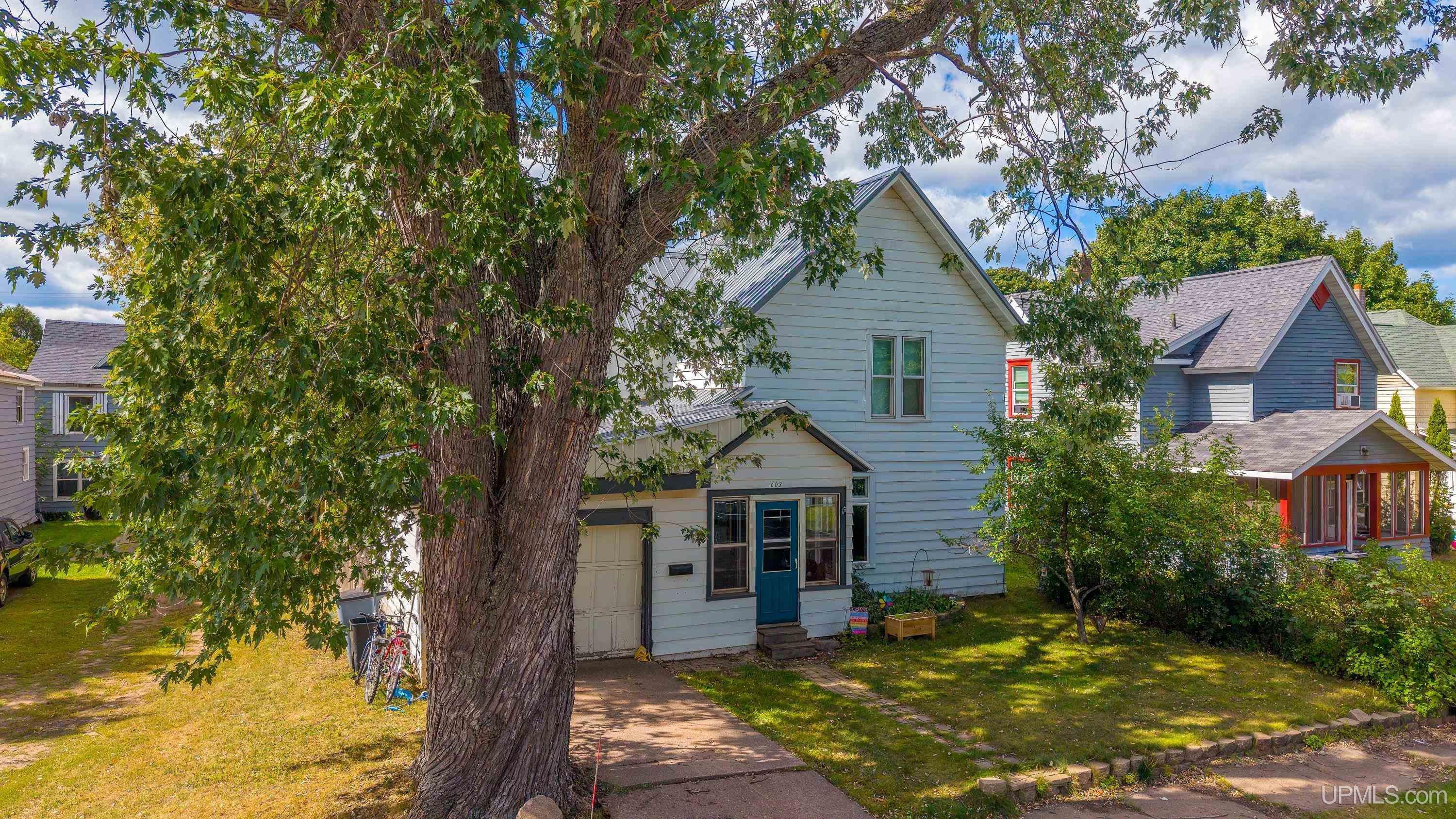 603 6th Street Ishpeming, MI 49849 - Photo 2 of 33 Gallery Image 2