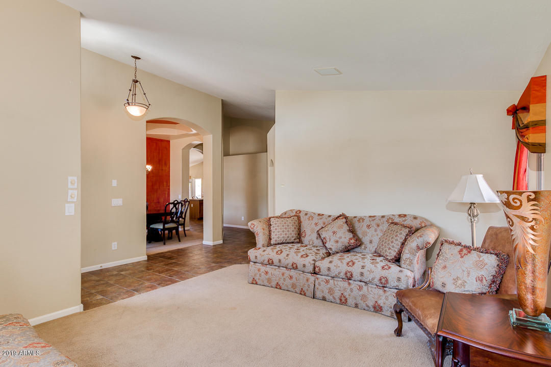 3302 East Kimball Road Gilbert, AZ 85297 - Photo 7 of 45 kimball formal living