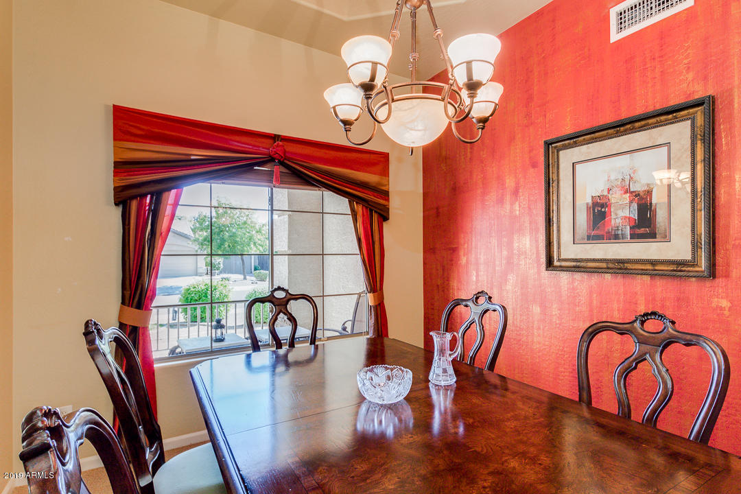 3302 East Kimball Road Gilbert, AZ 85297 - Photo 9 of 45 kimball formal dining