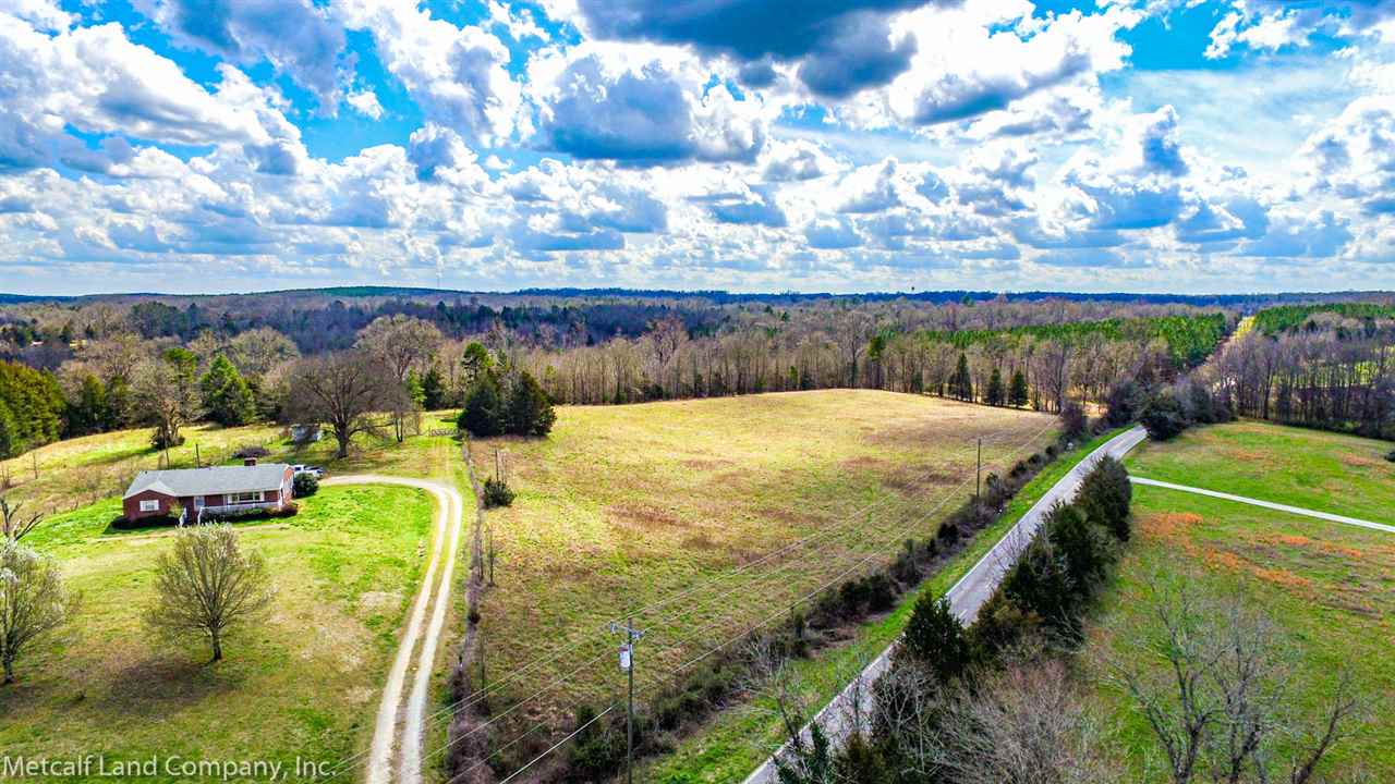 1452 Meadow Woods Road Buffalo, SC 29321 - Photo 2 of 30 Gallery Image 2