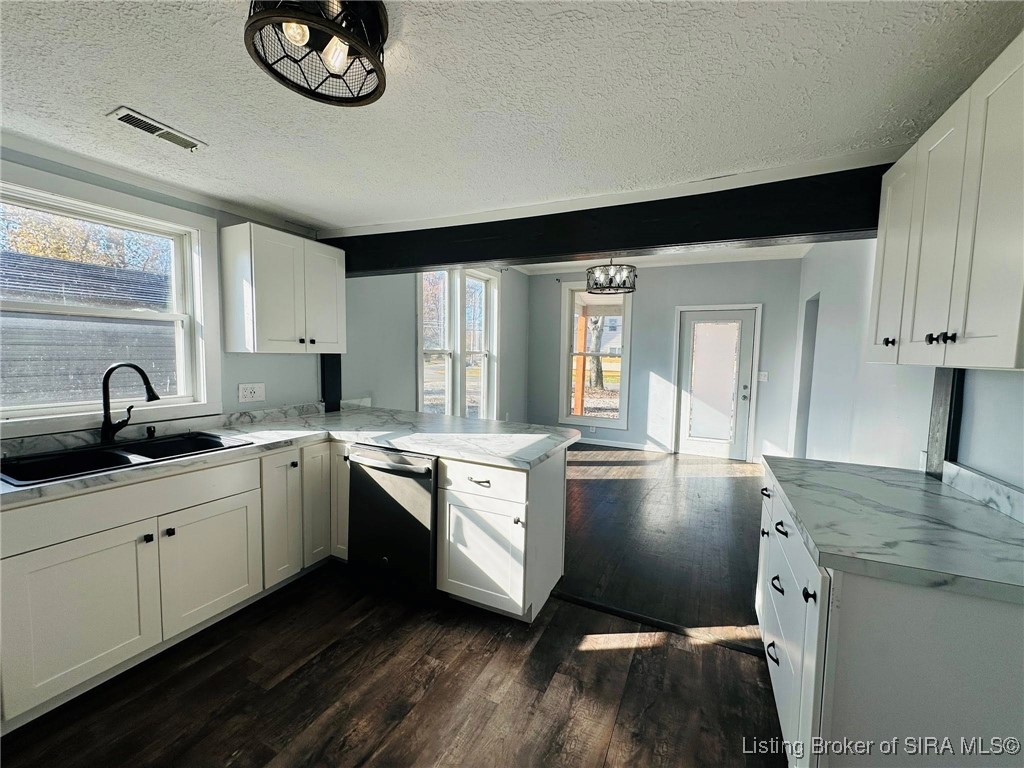 255 North Church Street Austin, IN 47102 - Photo 3 of 39