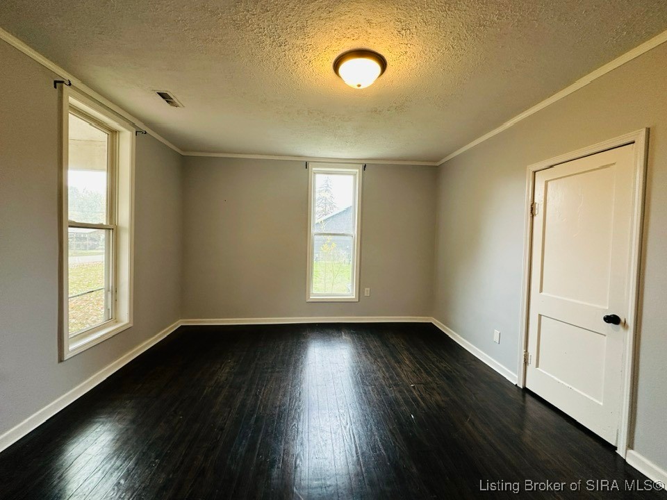 255 North Church Street Austin, IN 47102 - Photo 9 of 39