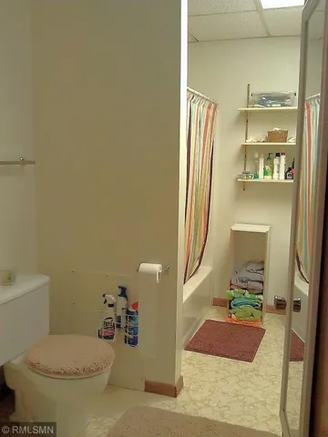 $700 | 111 1/2 North Main Street, Unit 3, River Falls, WI 54022