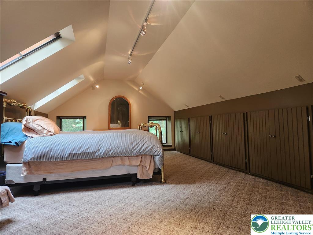 861 Municipal Road Walnutport, PA 18088 - Photo 47 of 94