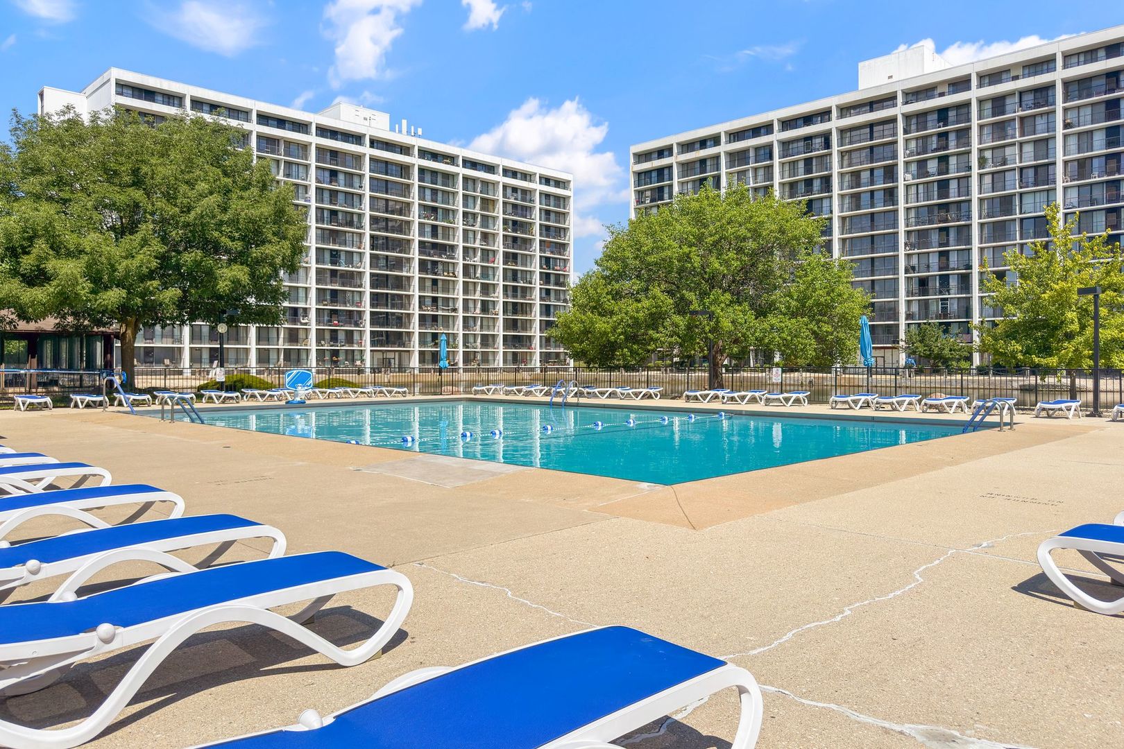 2005 South Finley Road, Unit 1204 Lombard, IL 60148 - Photo 29 of 35 a view of swimming pool with outdoor seating