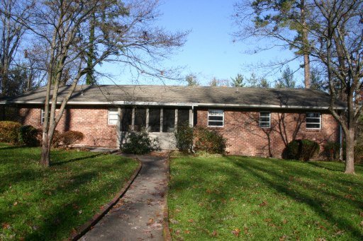 1626 Wilson Road Knoxville, TN 37912 - Photo 1 of 1 Primary Photo