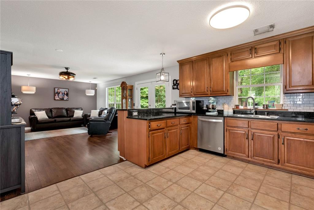 5720 Wade Whelchel Road Murrayville, GA 30564 - Photo 30 of 48