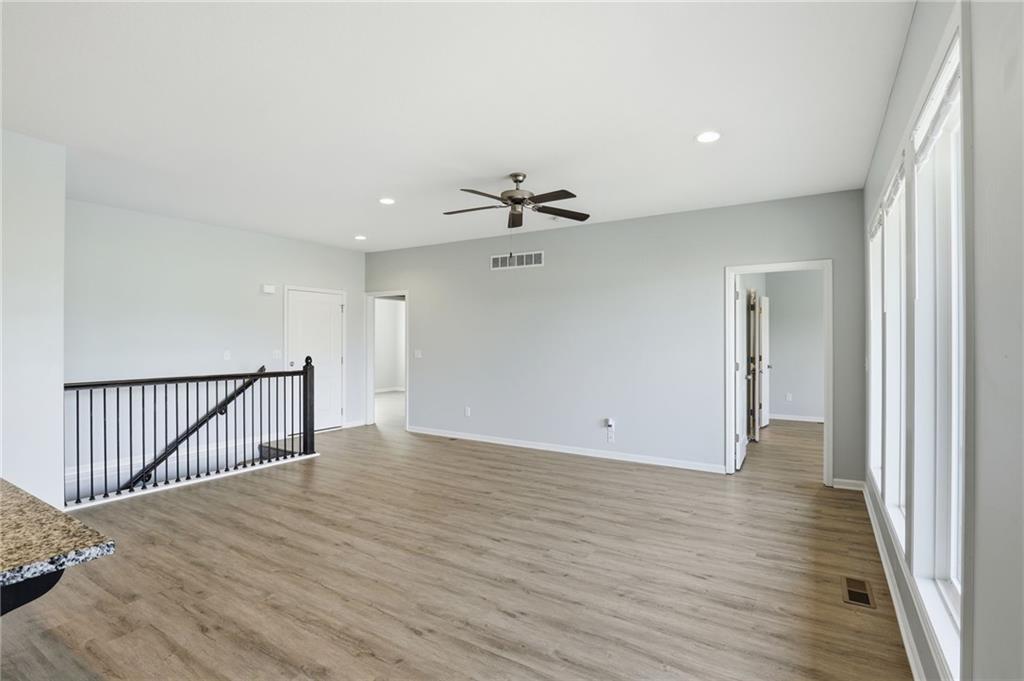 21709 North Ridge Peculiar, MO 64078 - Photo 3 of 60