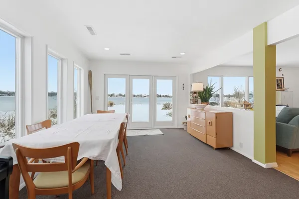 $449,900 | 4665 South 895th Street East, Wolcottville, IN 46795