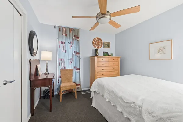 $449,900 | 4665 South 895th Street East, Wolcottville, IN 46795