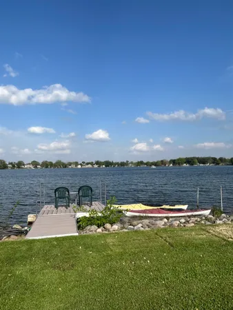 $449,900 | 4665 South 895th Street East, Wolcottville, IN 46795