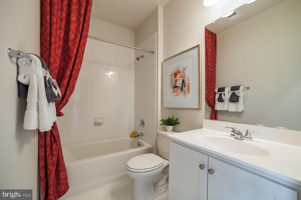 7916 Patterson Way Hanover, MD 21076 - Photo 5 of 30