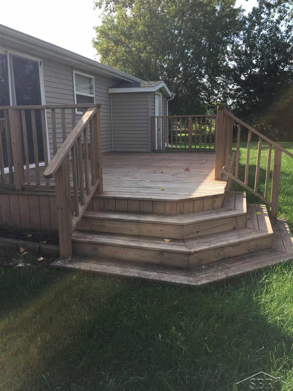 8070 Caine Road Millington, MI 48746 - Photo 5 of 16 31303720-4.JPG