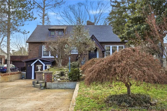 $350,000 | 204 Rosewood Drive, Clarksville, IN 47129