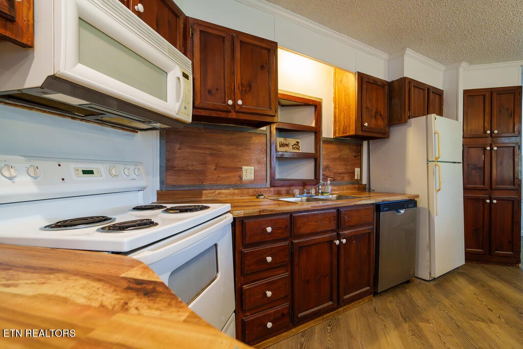 423 Moore Road Cookeville, TN 38506 - Photo 4 of 27 Gallery Image 4
