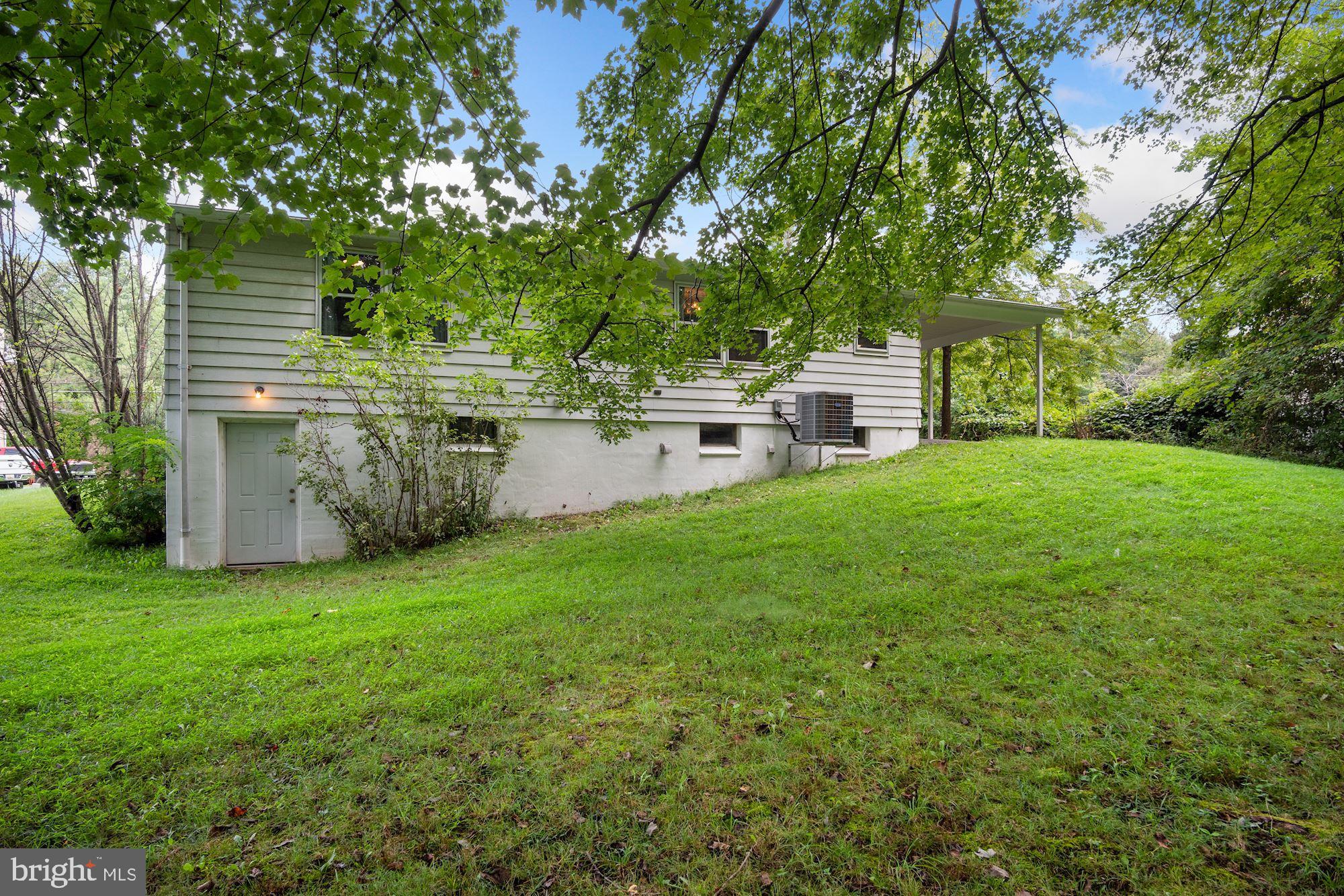1437 Harding Lane Silver Spring, MD 20905 - Photo 22 of 25 Gallery Image 22
