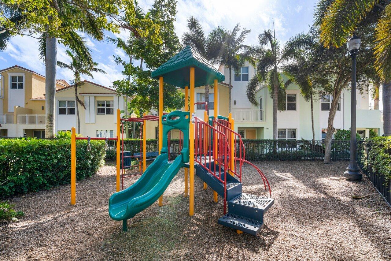 1511 Northwest 48th Lane Boca Raton, FL 33431 - Photo 43 of 45 Kids Playground