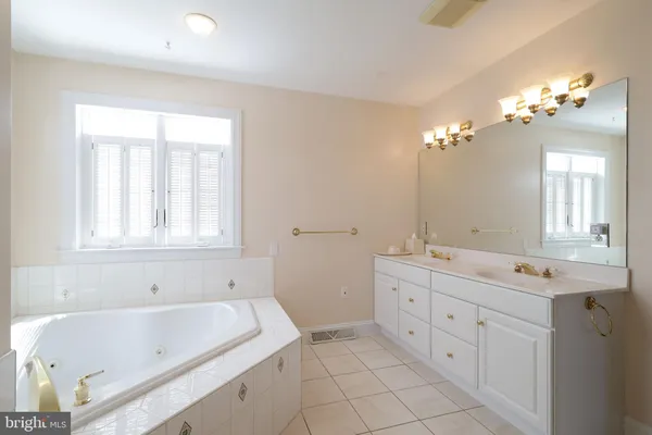 $885,000 | 1354 Megan Drive, State College, PA 16803