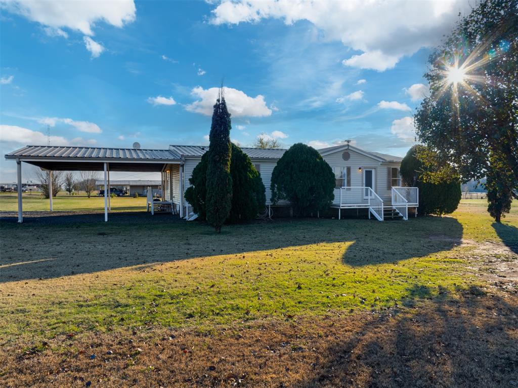 184 Private Road Sumner, TX 75486 - Photo 3 of 30 Front