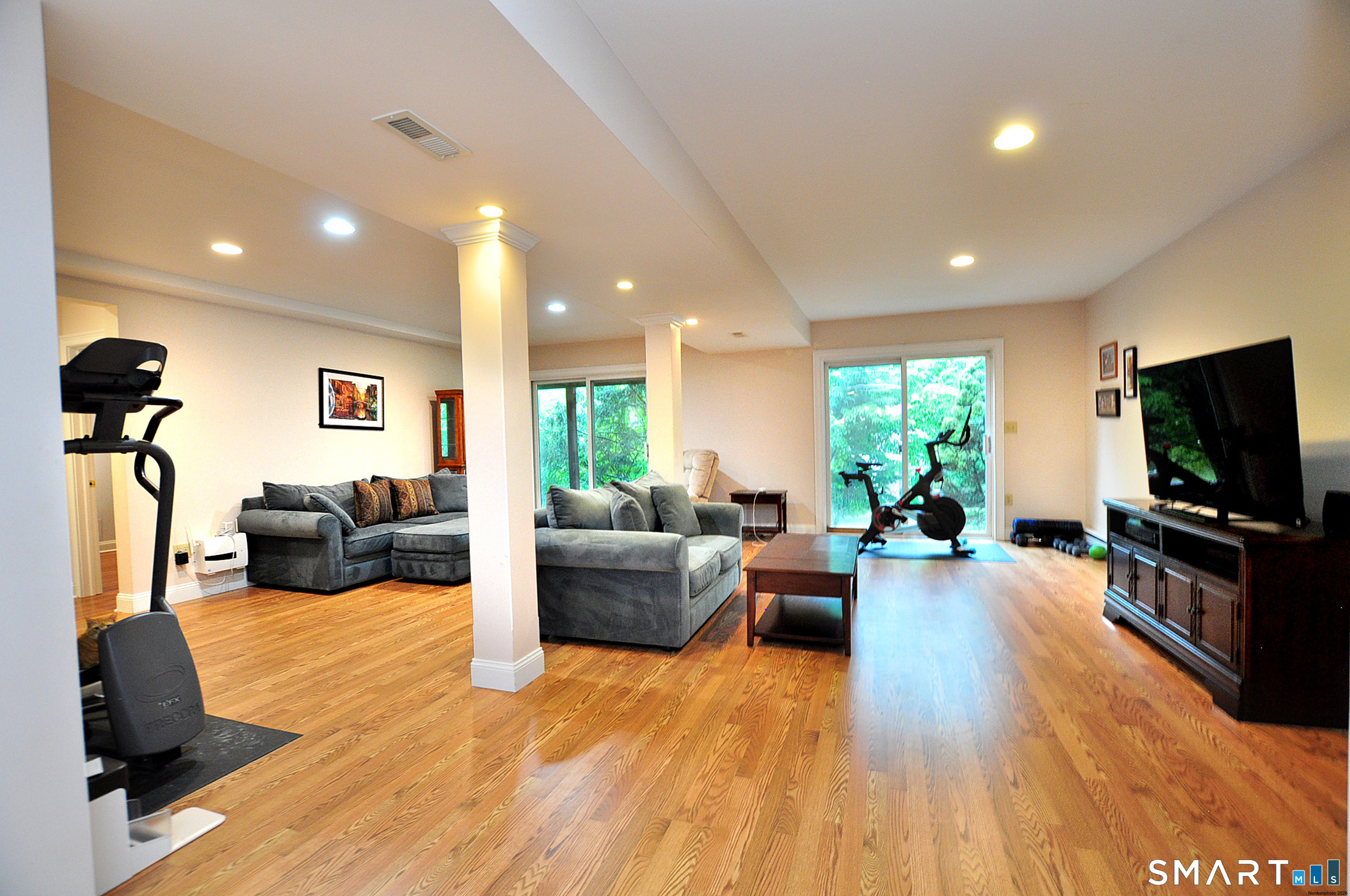 8 Centerbrook Court, Unit 8 Avon, CT 06001 - Photo 38 of 40